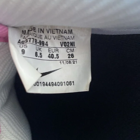 Nike Air Force One sneakers - Picture 8 of 9